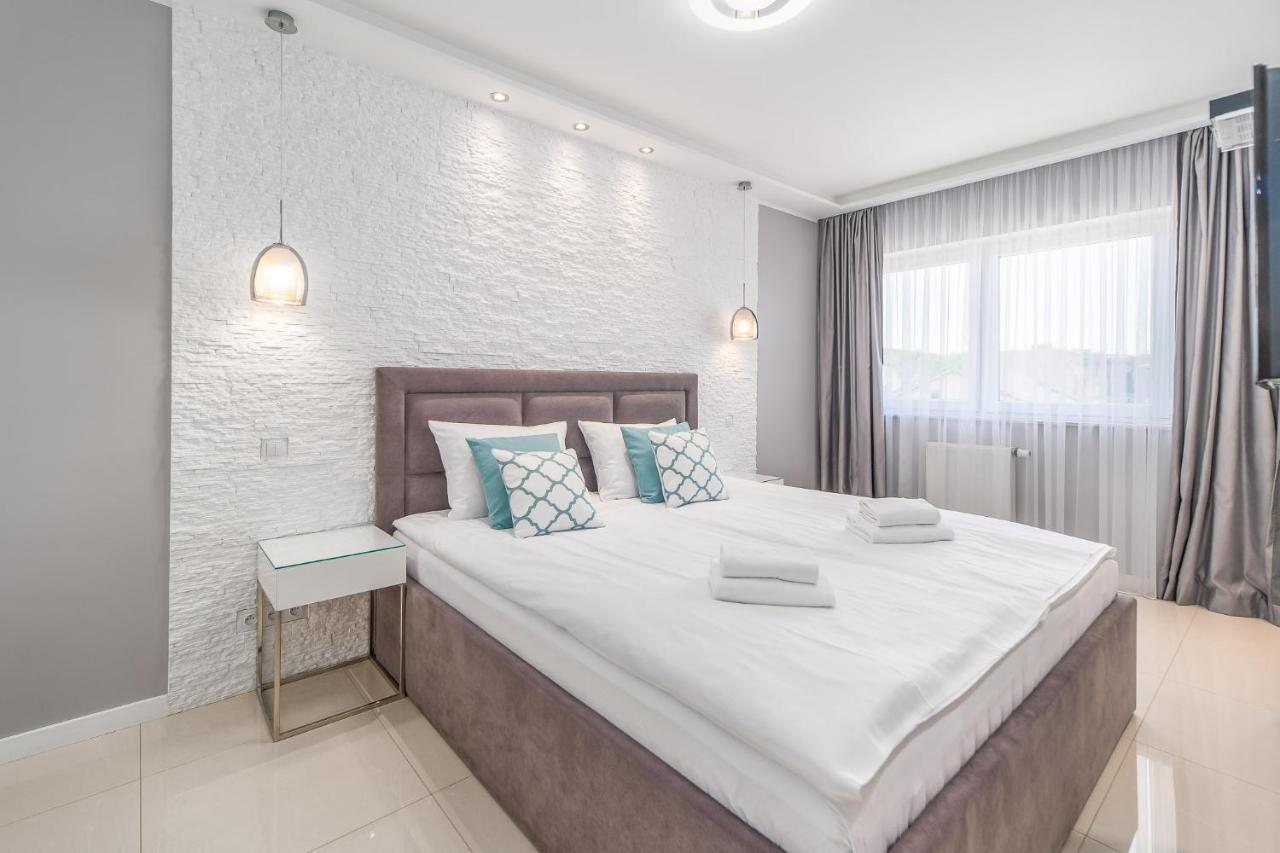 Stylish Vacation Apartment With Parking In Miedzyzdroje By Noclegi Renters Exterior photo